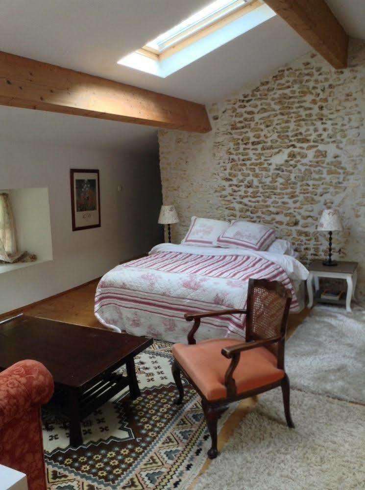 Gite Du Calme 3 Star Bed & Breakfast Cognac Cherac Exterior photo