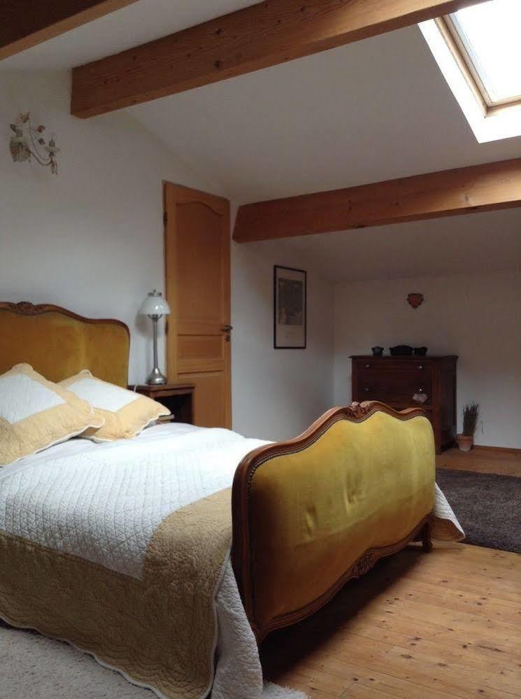Gite Du Calme 3 Star Bed & Breakfast Cognac Cherac Exterior photo